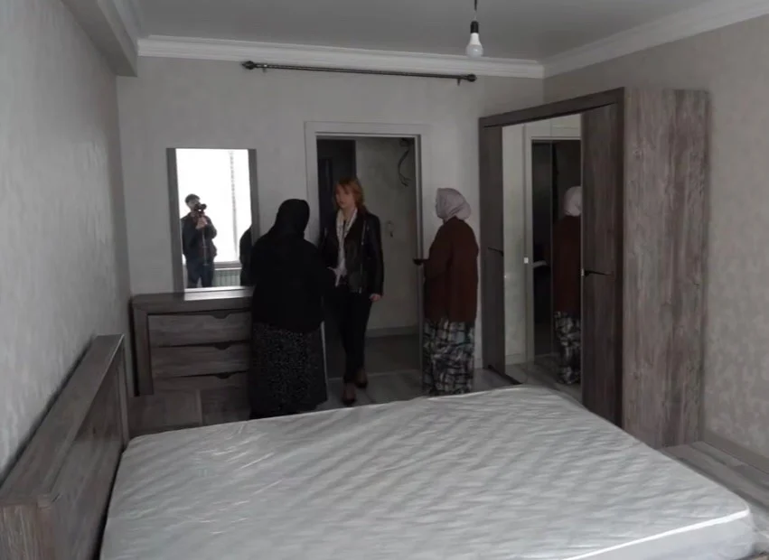 Сайгидпаша Умаханов подарил новую квартиру семье погибшего участника СВО