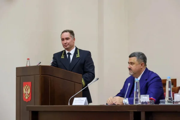 В Арбитражном суде Дагестана представлен новый руководитель Роман Ражков