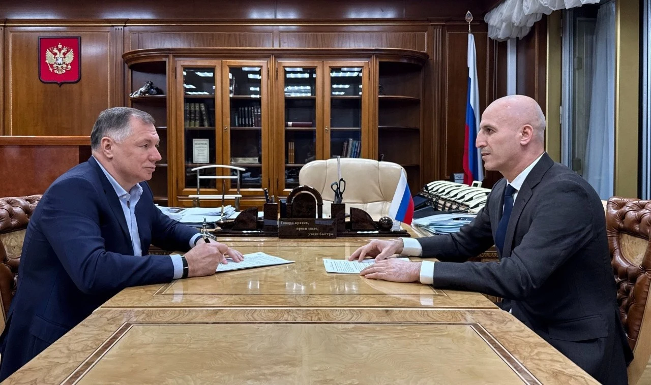 Зампред Правительства России Марат Хуснуллин встретился с уроженцем Дагестана – Героем России