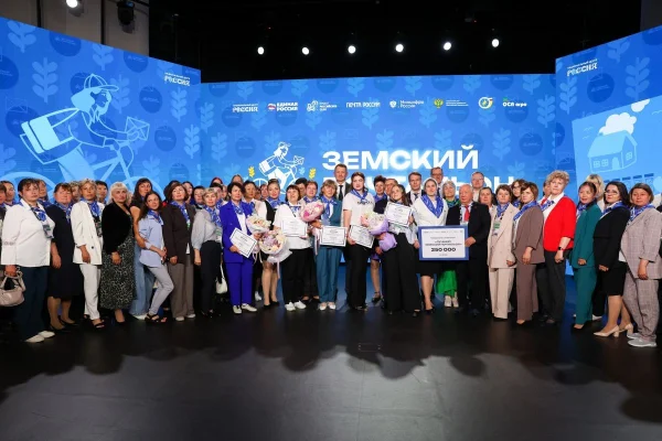 Представитель Дагестана принял участие в церемонии награждения победителей Всероссийского конкурса «Земский почтальон»