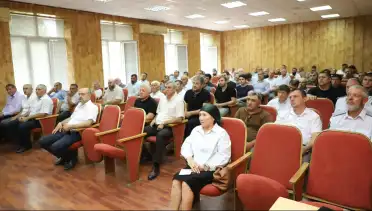 В Кизлярском районе прошло кустовое совещание по вопросам контрактной службы