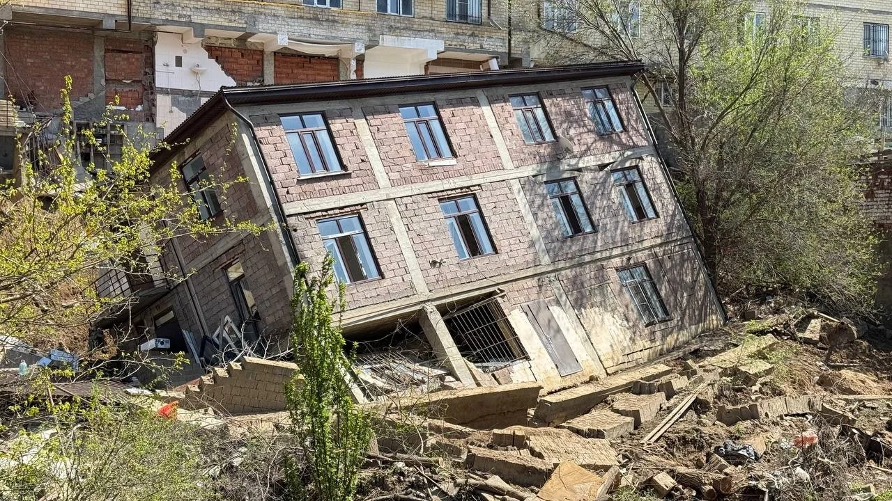 Более 200 тысяч граждан обратились за помощью в результате паводков в Дагестане