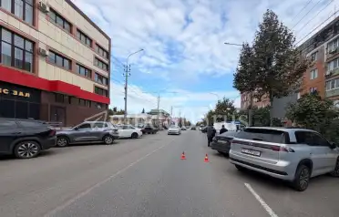 В Дербенте 10-летняя девочка попала под колеса автомобиля
