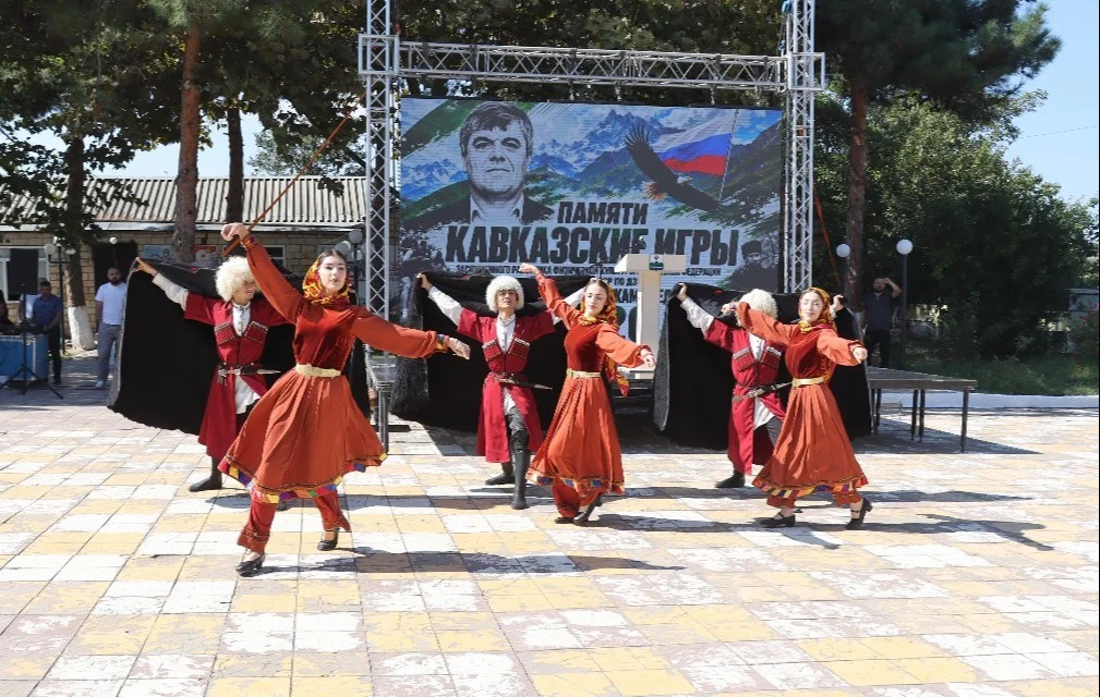 В селе Чинар Дербентского района прошли «Кавказские игры» памяти Азада Герейханова