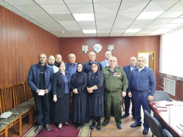 В Курахском районе родителям погибших участников СВО вручили государственные награды