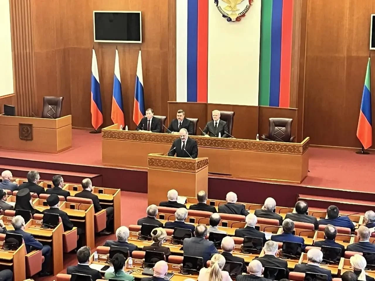 Сергей Меликов выступил с заключительной речью на представлении врио Главы Дагестана