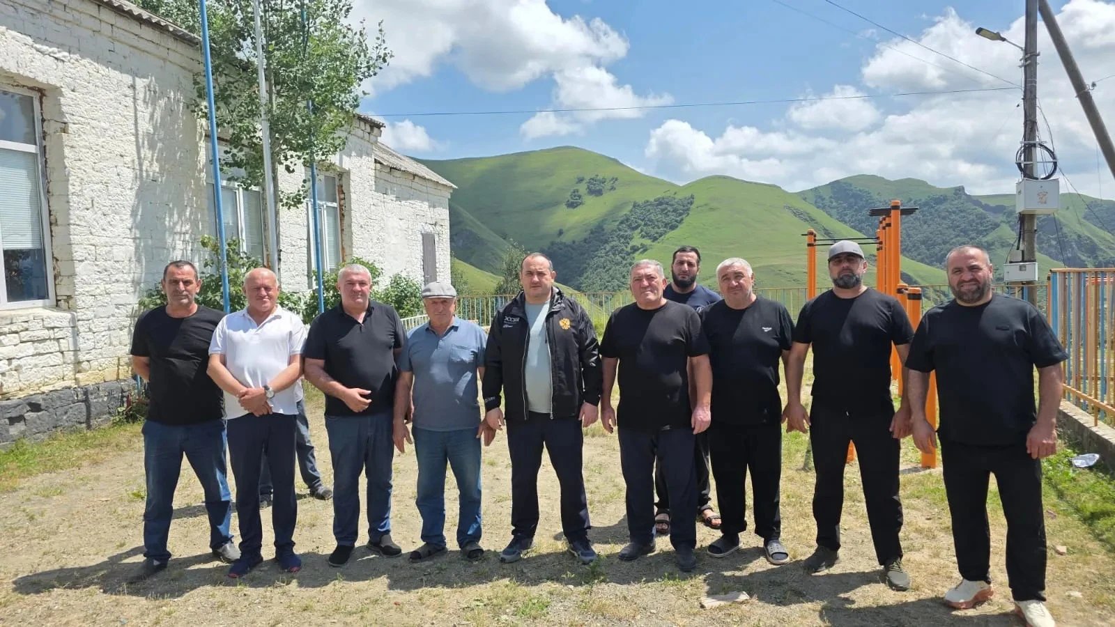 Глава Каякентского района провел выездной прием граждан в селе Старый Дейбук