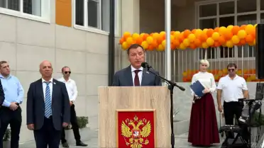 Заур Аскендеров: «Открытие новых школ – подтверждение того, что забота о детях остается для государства безусловным приоритетом»