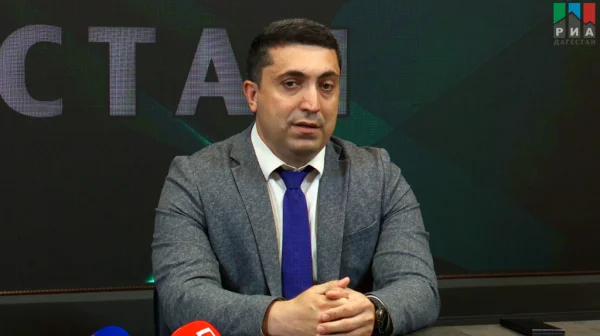 Пресс-конференция врио министра по делам молодежи Дагестана Камила Саидова