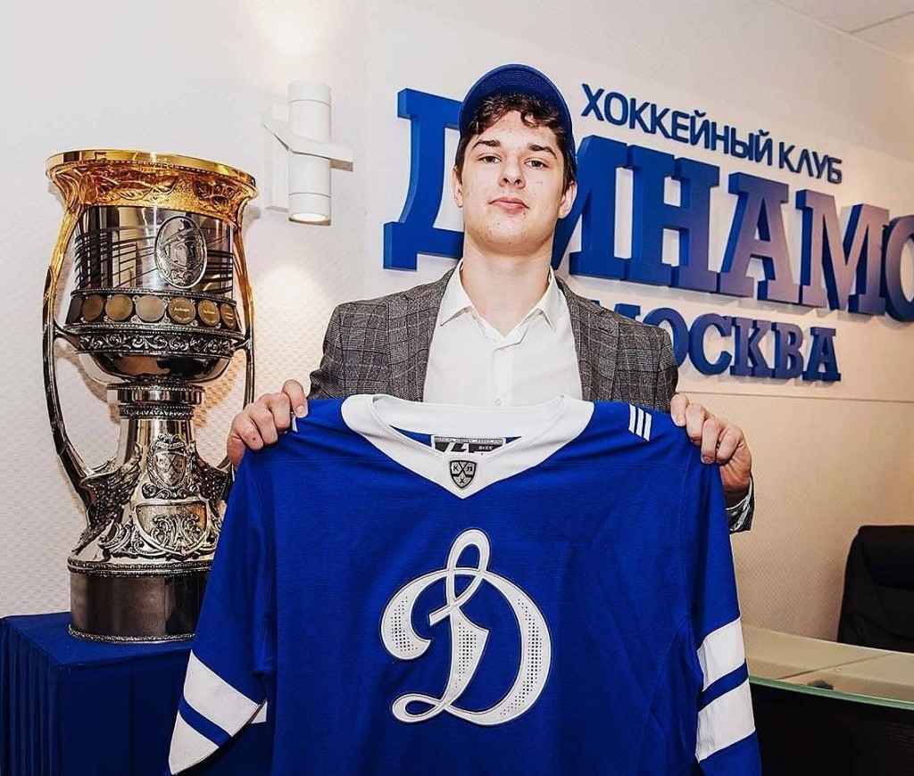 Хоккеист из Дагестана дебютировал за московское «Динамо»