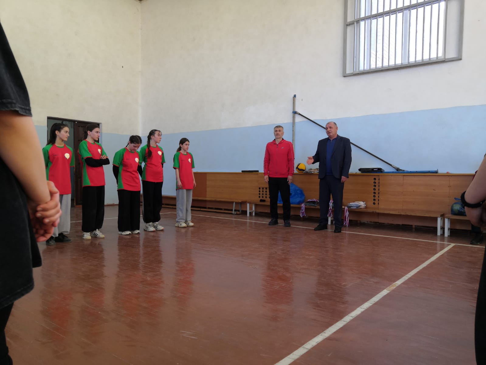 В Курахском районе Международному женскому дню посвятили турнир по волейболу
