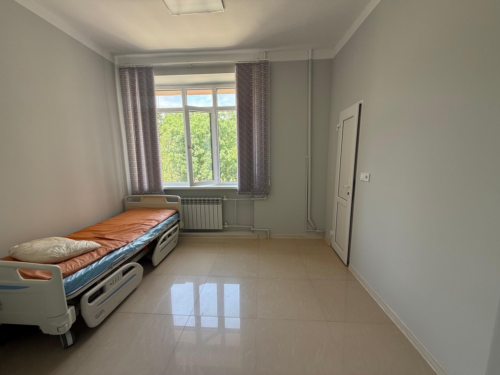 Депутат Мухтарпаша Умаханов оказал содействие в ремонте Хасавюртовской ЦГБ