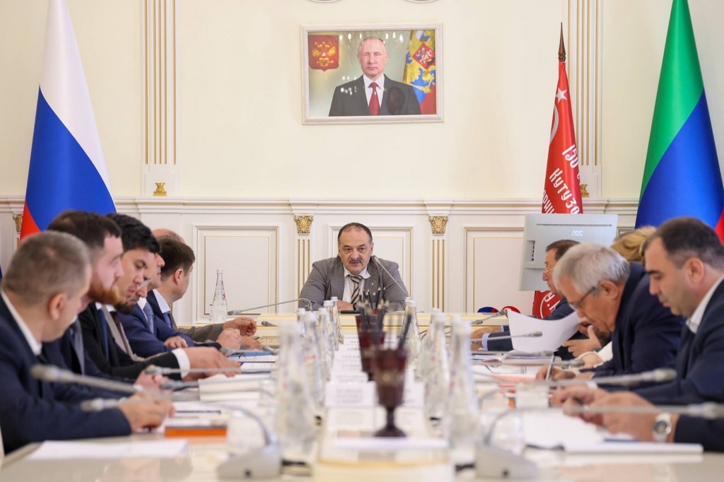 Подготовку объектов ЖКХ к осенне-зимнему периоду обсудят под руководством Сергея Меликова