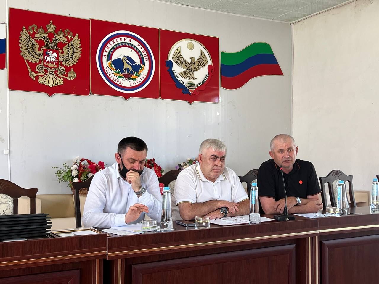 Итоги ГИА 2025 года обсудили в администрации Ахвахского района