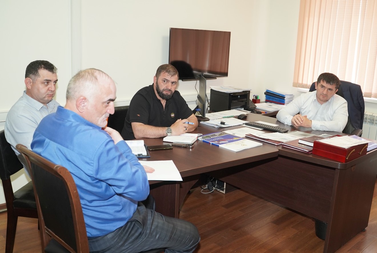 В Хасавюртовском районе продолжается подготовка к 80-летию Победы