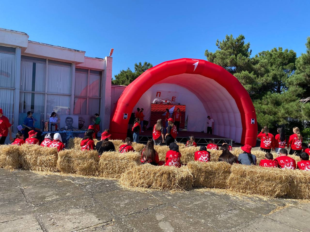 Движение Первых развернуло интерактивные площадки на форуме «Каспий-2025»