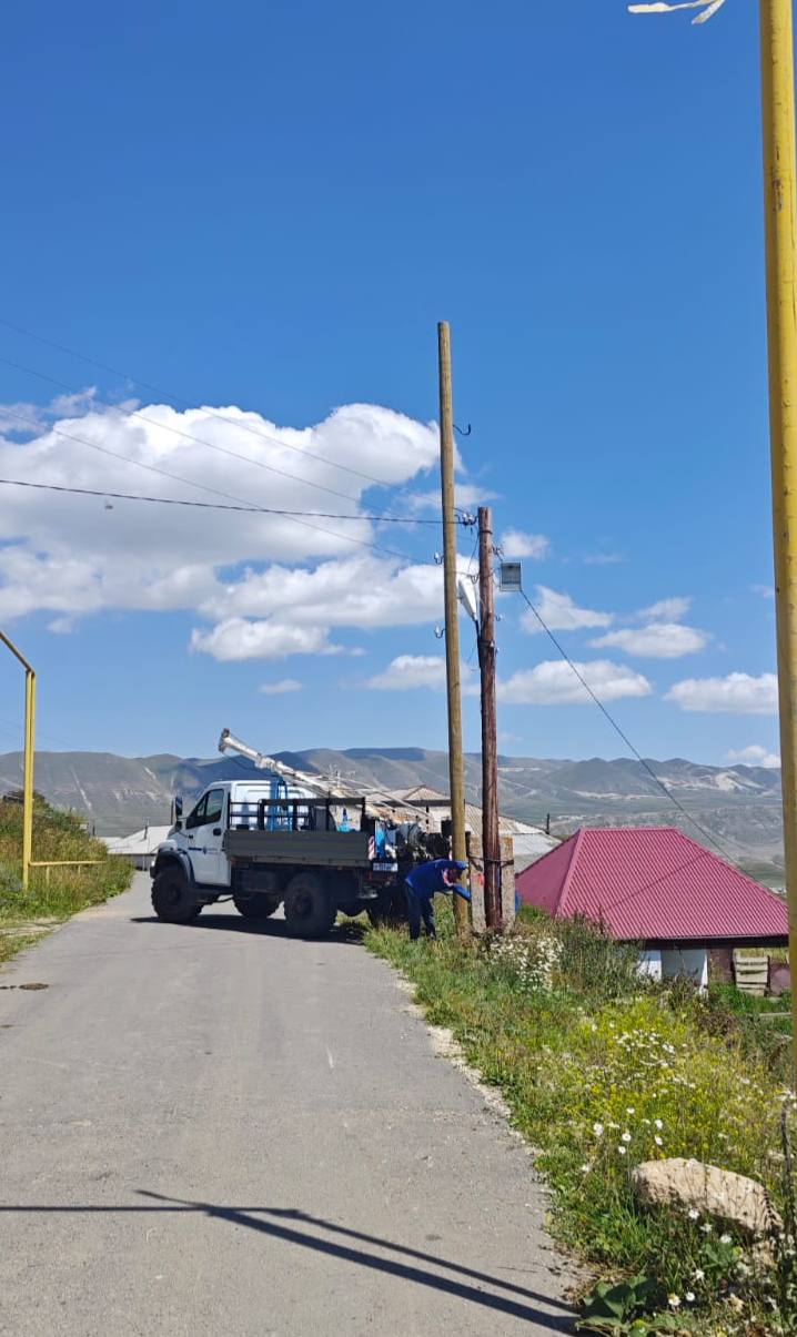 Энергетики Хунзахских районных электросетей завершили плановый ремонт на ключевой питающей линии