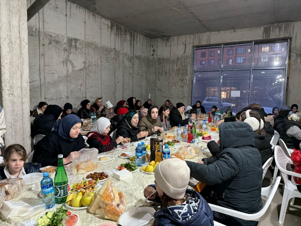В Махачкале состоялся коллективный ифтар в рамках партпроекта «Школа ЖКХ»