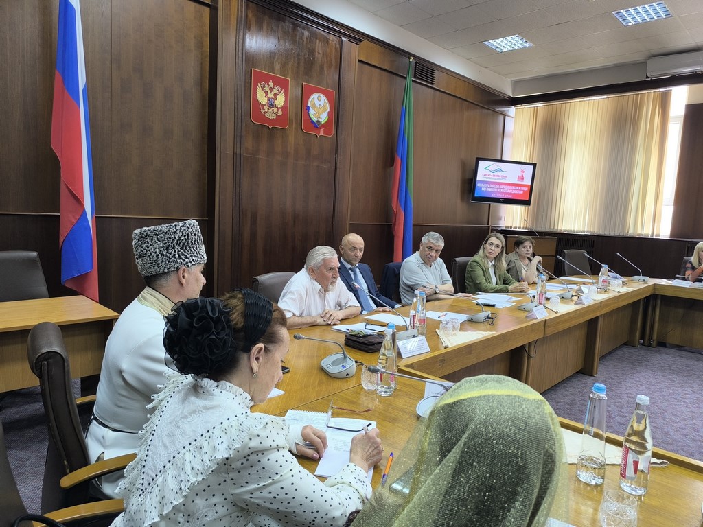 В Махачкале завершился фестиваль народного творчества «Кавказ – единая семья»