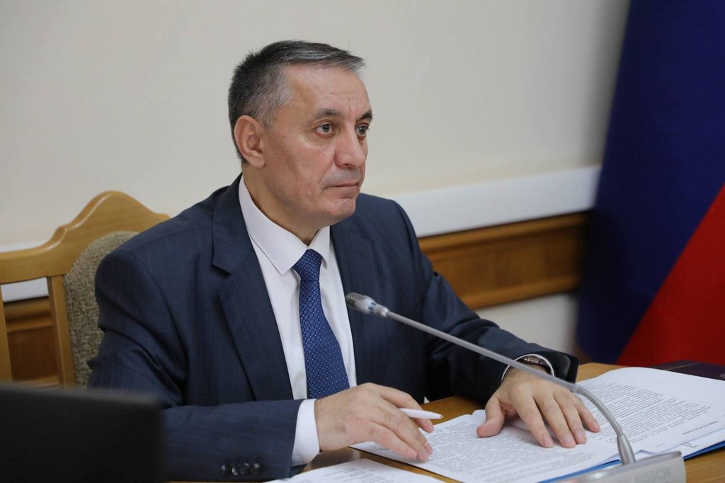 Реализацию государственной семейной политики обсудили в Правительстве Дагестана