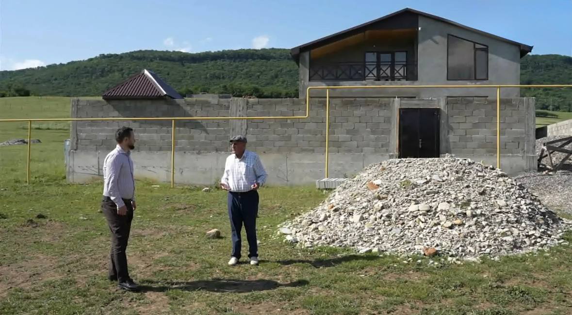 Глава Казбековского района помог решить проблему участника СВО