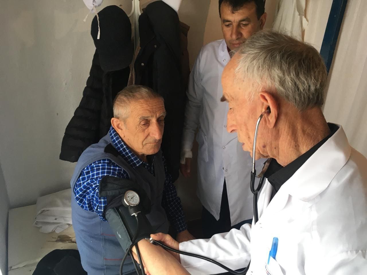 Более 40 пожилых жителей Табасаранского района прошли медосмотр благодаря нацпроекту «Демография»