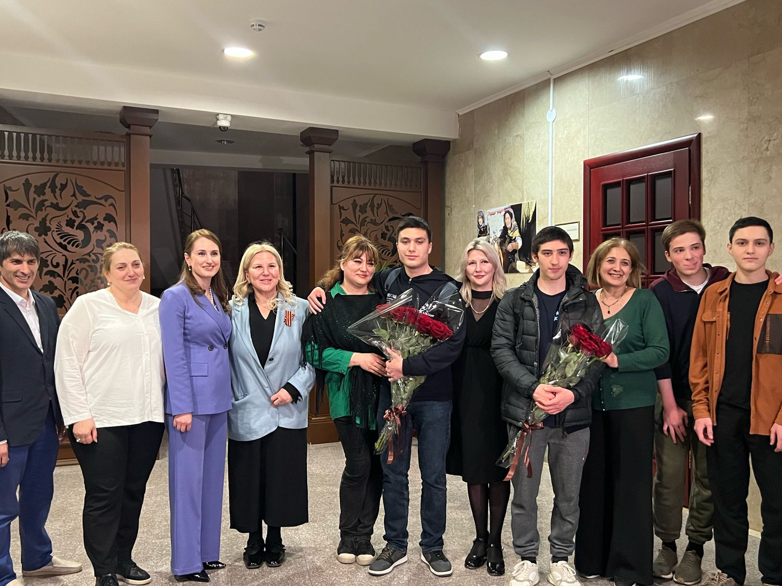 Участников Всероссийской олимпиады школьников по математике встретили в аэропорту Махачкалы