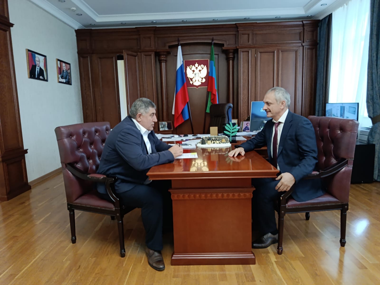 Укрепление сотрудничества: встреча ректора ДГПУ с советником главы Дагестана