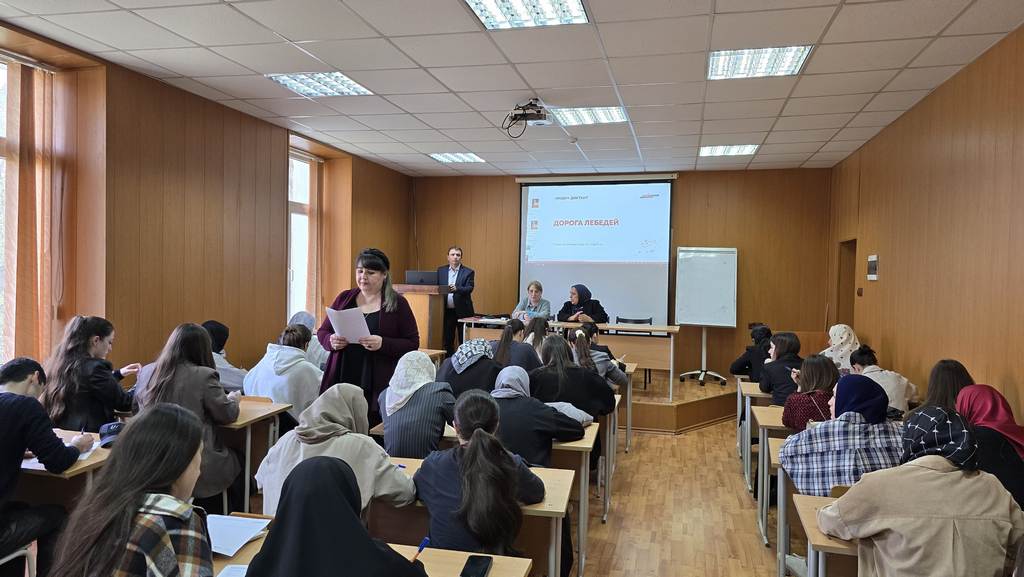 ДГУ присоединился к акции «Тотальный диктант»