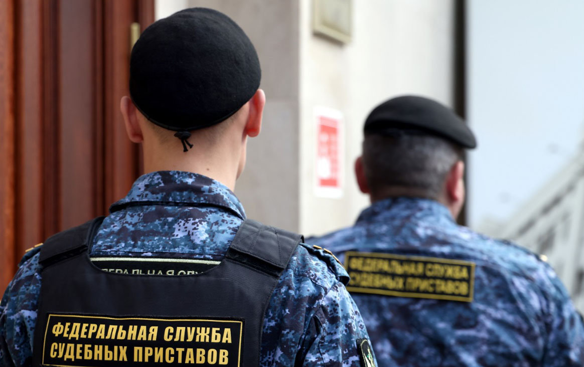 С 1 января приставы могут взыскивать долги в цифровых рублях