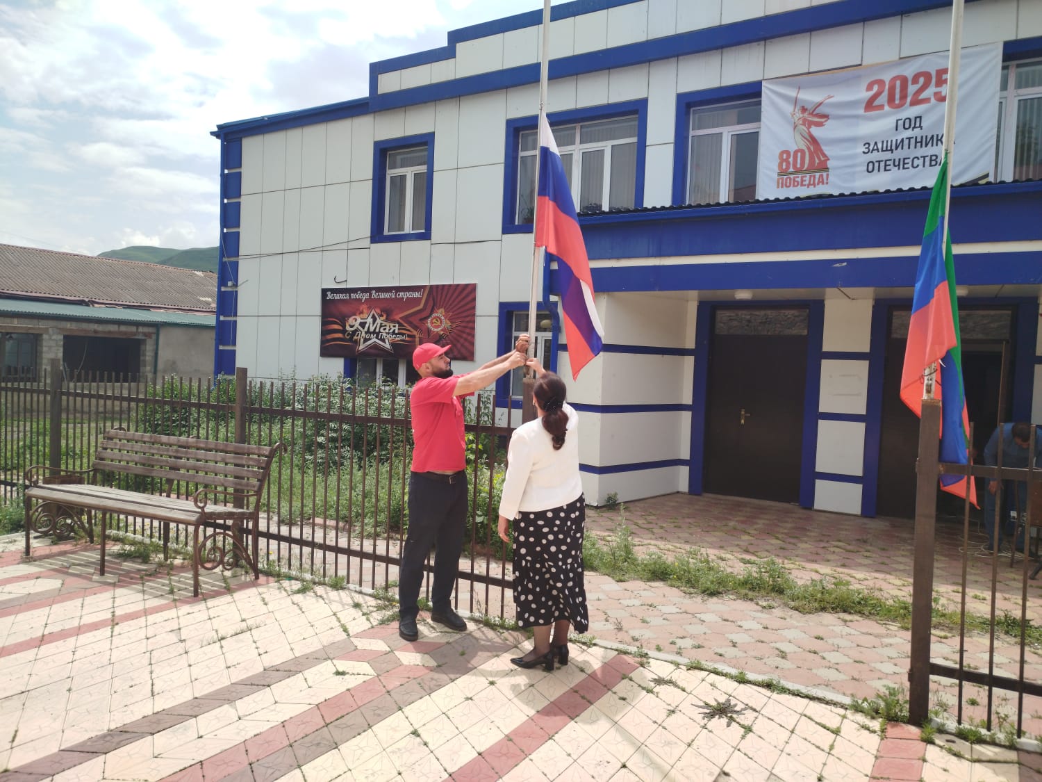 Курахский район торжественно отметил День России