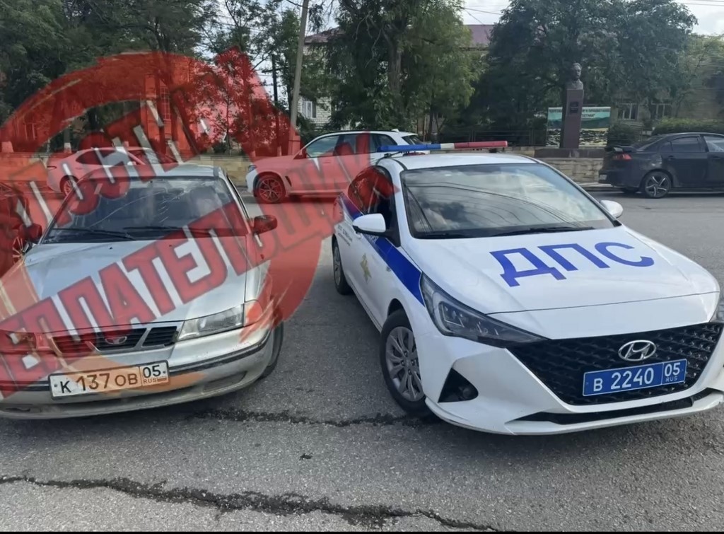 В Дагестане арестовали автомобиль злостного неплательщика штрафов