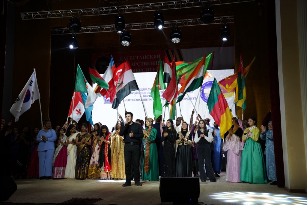 Факультет международного образования ДГУ отметил 45-летний юбилей