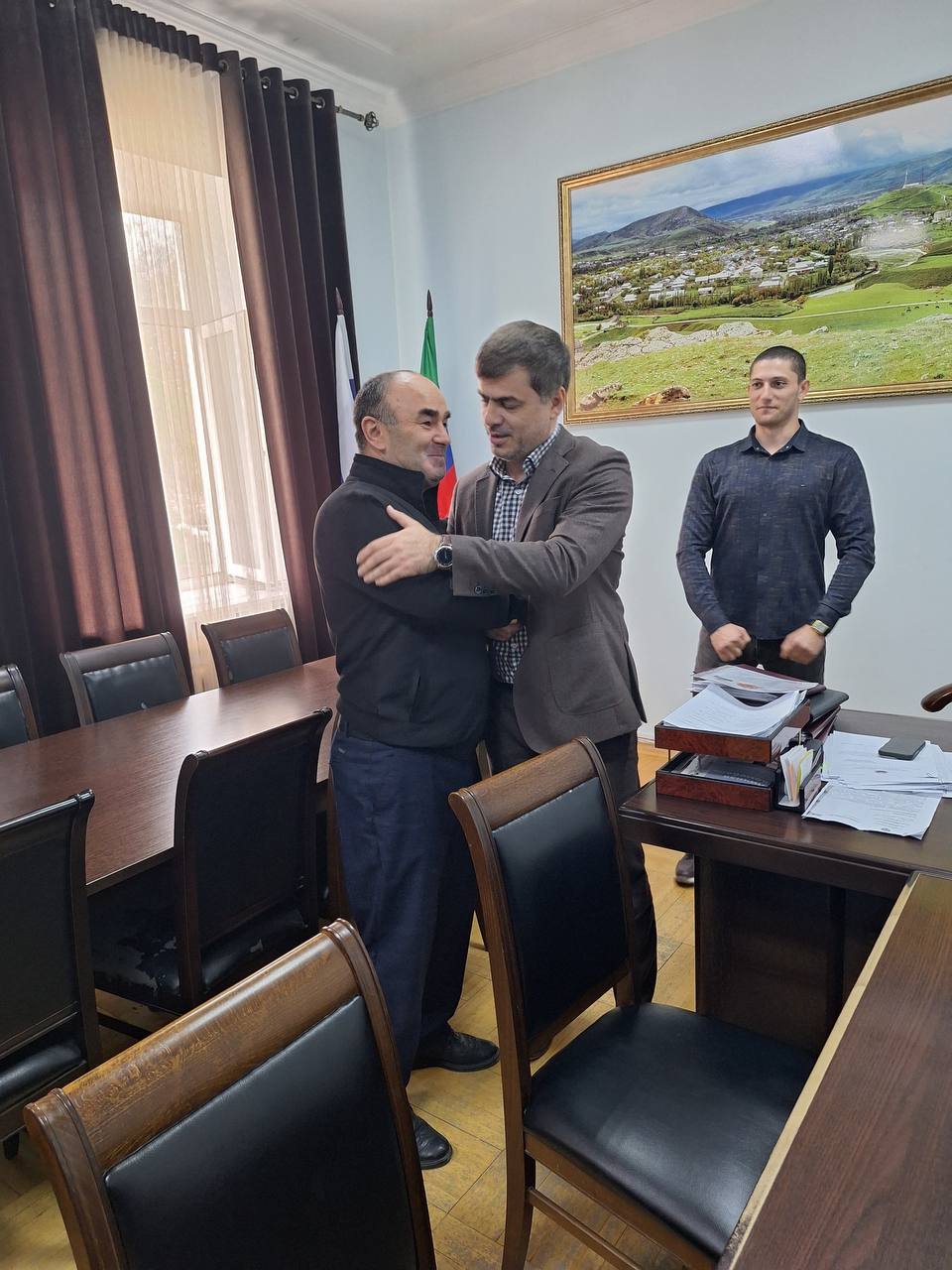 Врио главы Карабудахкентского района получил благодарственное письмо от командира войсковой части