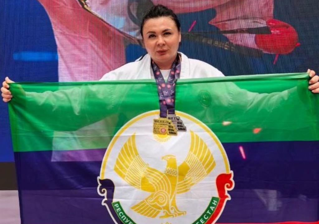 Дагестанка стала чемпионкой мира по тхэквондо в разбивании досок
