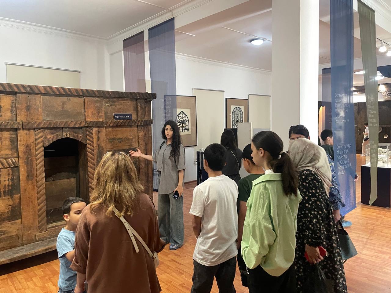 Дети участников СВО посетили Национальный музей имени А. Тахо-Годи