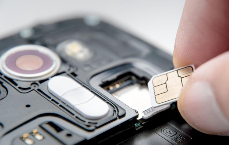 Лишние sim-карты россиян начнут блокировать с 1 ноября