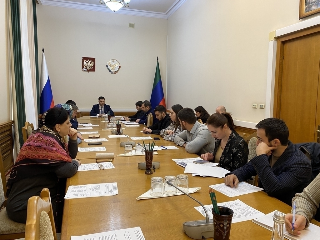 В Минмолодежи РД обсудили итоги и планы развития добровольчества в Дагестане
