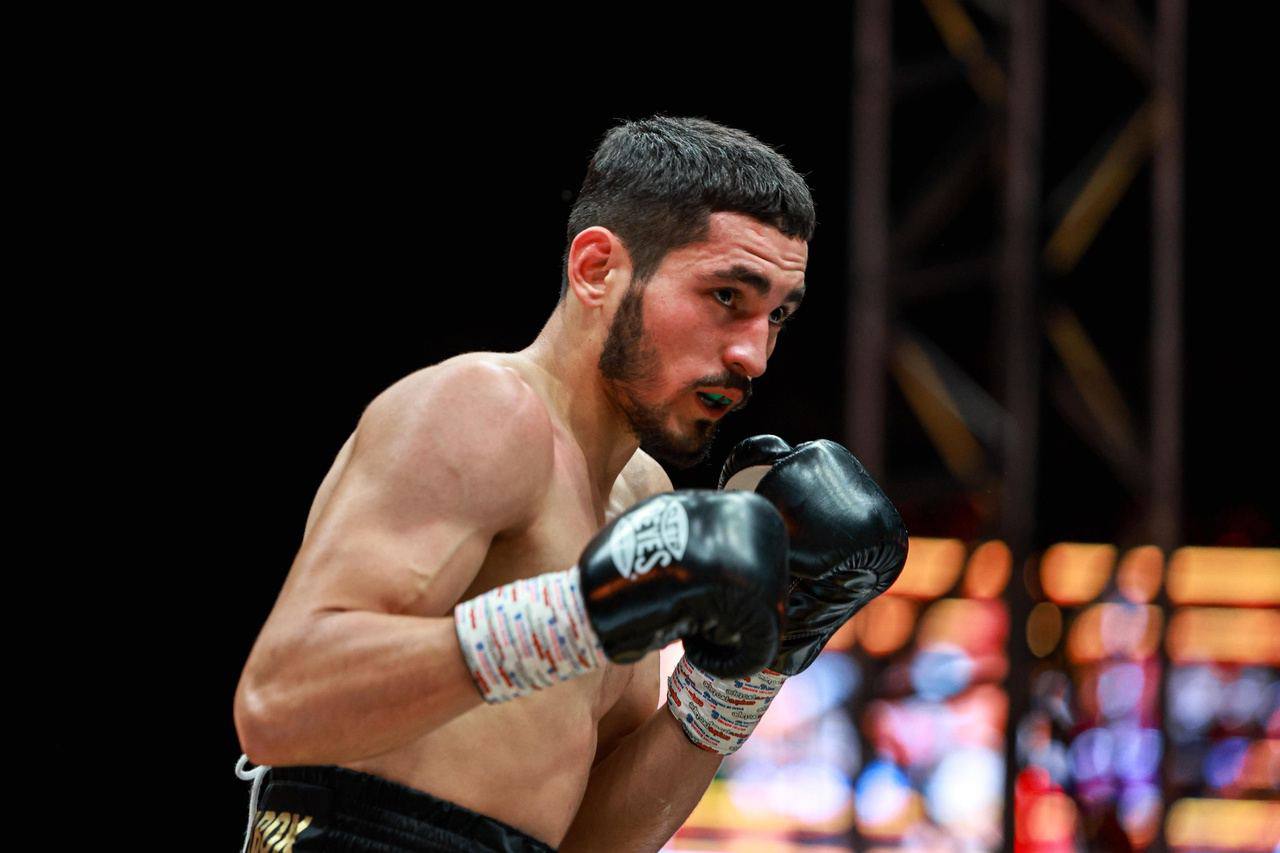 Альберт Батыргазиев следующий поединок проведет в феврале