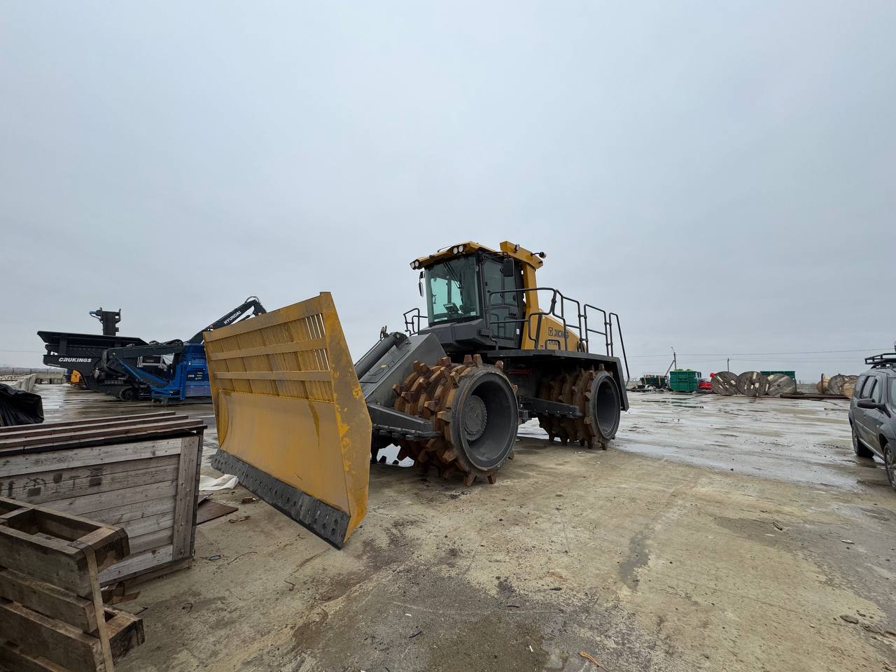 В Дагестан на новый мусорный полигон доставлена современная спецтехника​