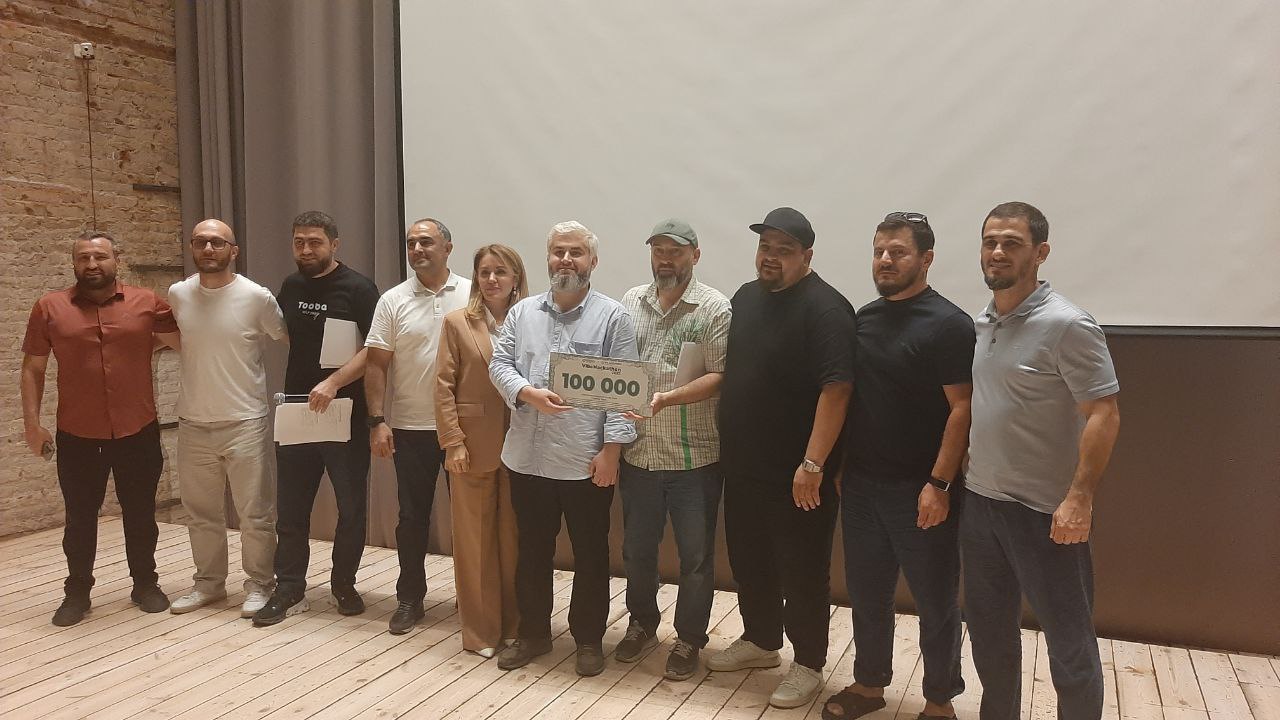 Программисты СКФО приняли участие в хакатоне «VibeHackathon by Tooba» в Махачкале