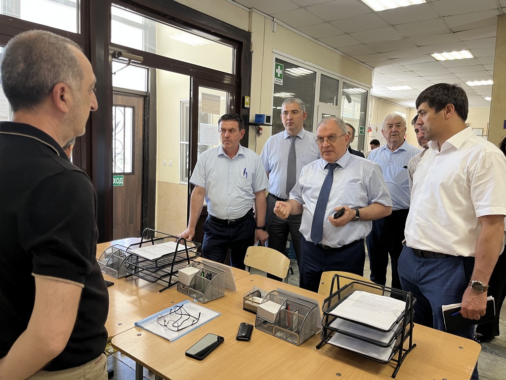 ДГМУ начал прием документов от абитуриентов