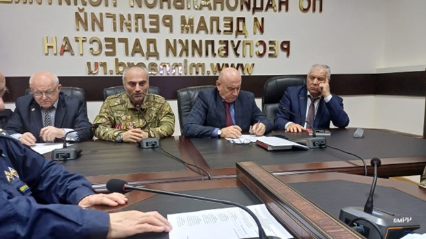 Круглый стол «Образ героя: от прошлого к настоящему» прошел в Махачкале