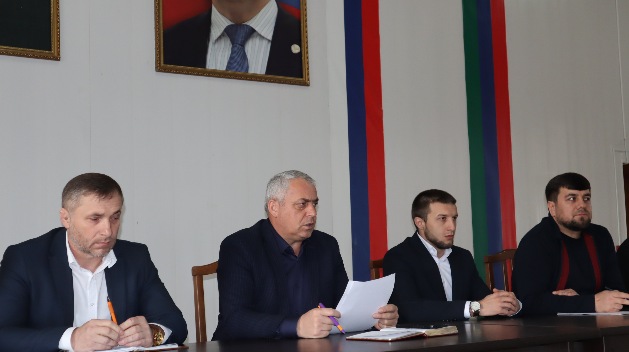 Обеспечение безопасности в период новогодних праздников обсудили на заседании АТК в Гергебильском районе