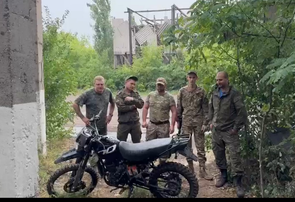 Глава села Хунзаха получил благодарность от командования танкового полка