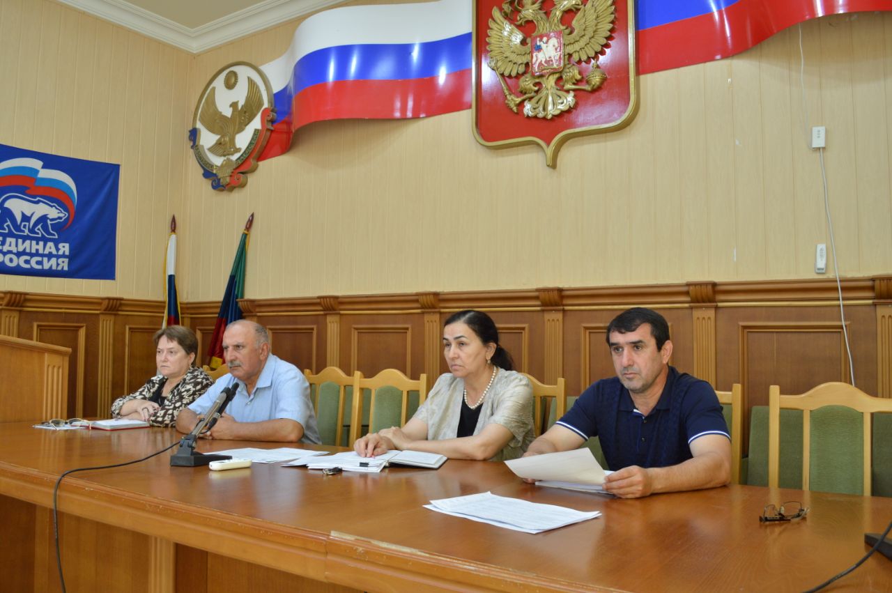 Вопросы развития Каякентского района обсудили на аппаратном совещании