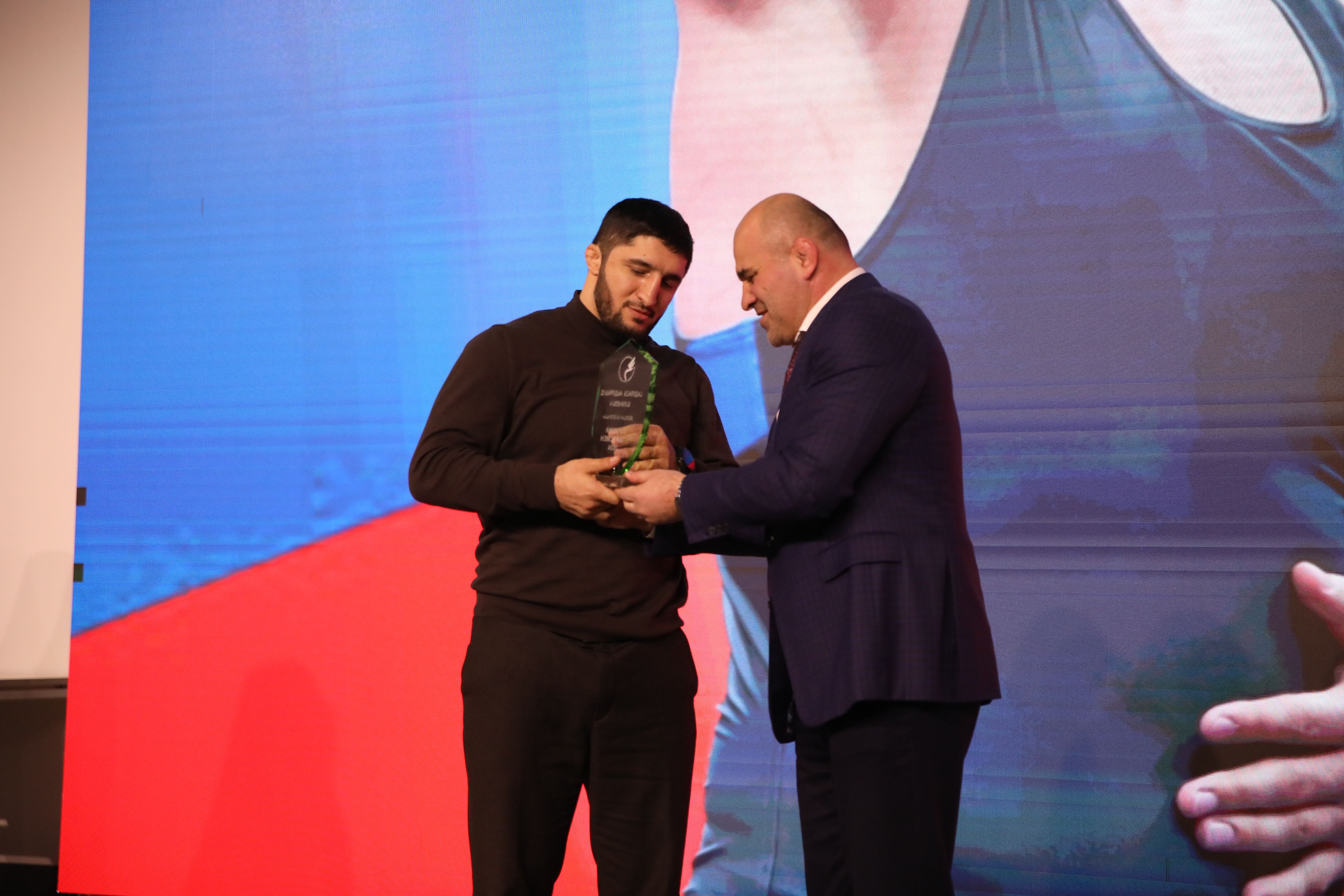 Минспорт Дагестана наградил лучших спортсменов по олимпийским видам