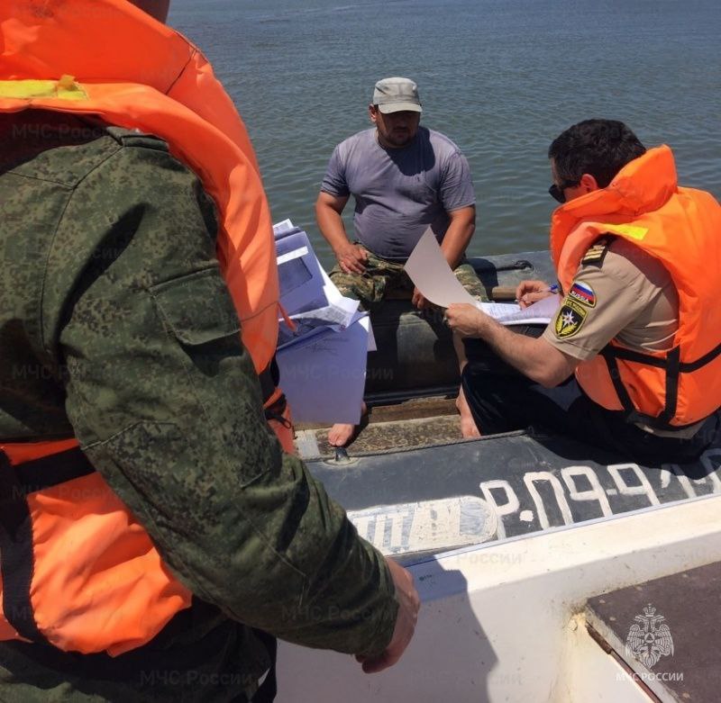 Дагестанцы могут получить справку о наличии маломерных судов через «Госуслуги» – МЧС
