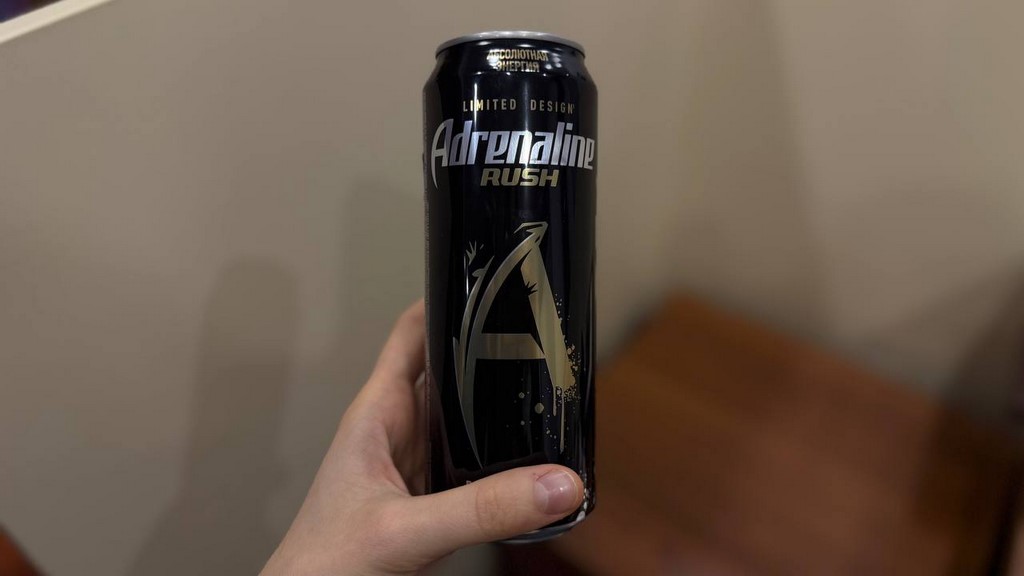 Владимир Путин подписал закон об ужесточении регулирования рекламы энергетических напитков