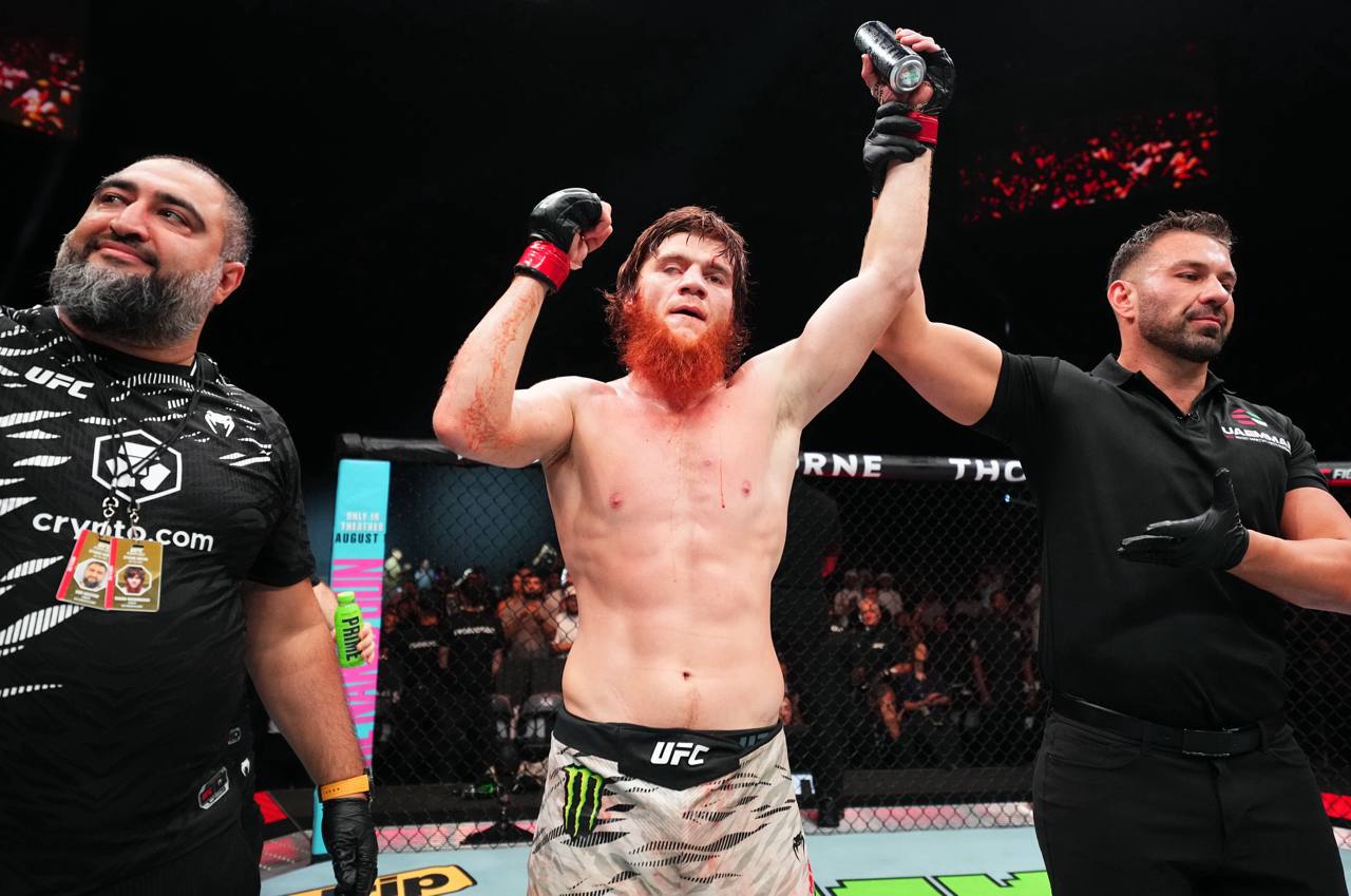 Шара Буллет вернулся на победную поступь, победив канадца Марк-Андре Баррио